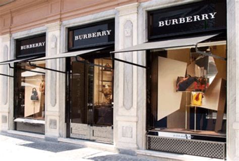 negozio burberry roma